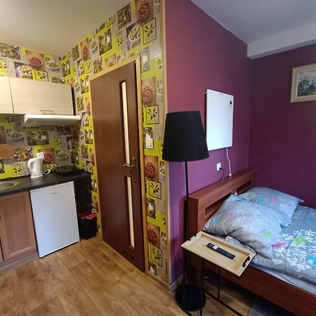 Apartamenty Z Ogrodem Nr 2 Typu Studio مارونجوفو المظهر الخارجي الصورة