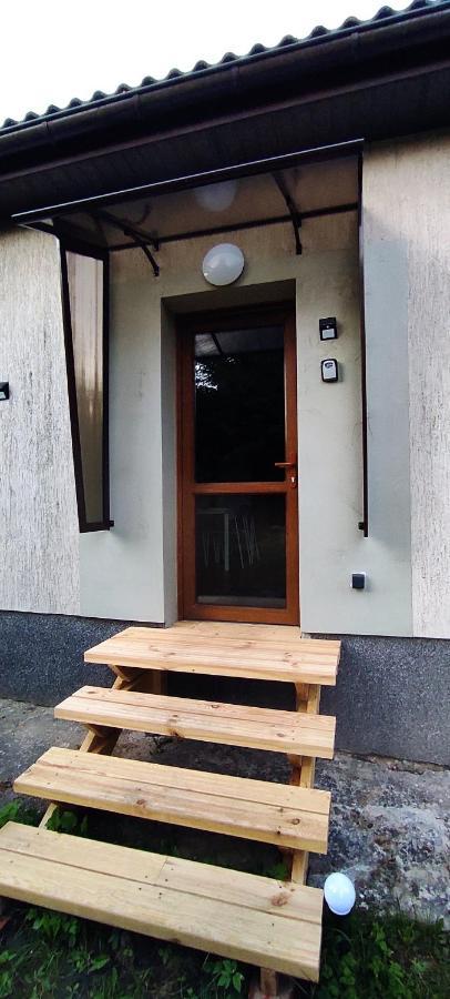 Apartamenty Z Ogrodem Nr 2 Typu Studio مارونجوفو المظهر الخارجي الصورة